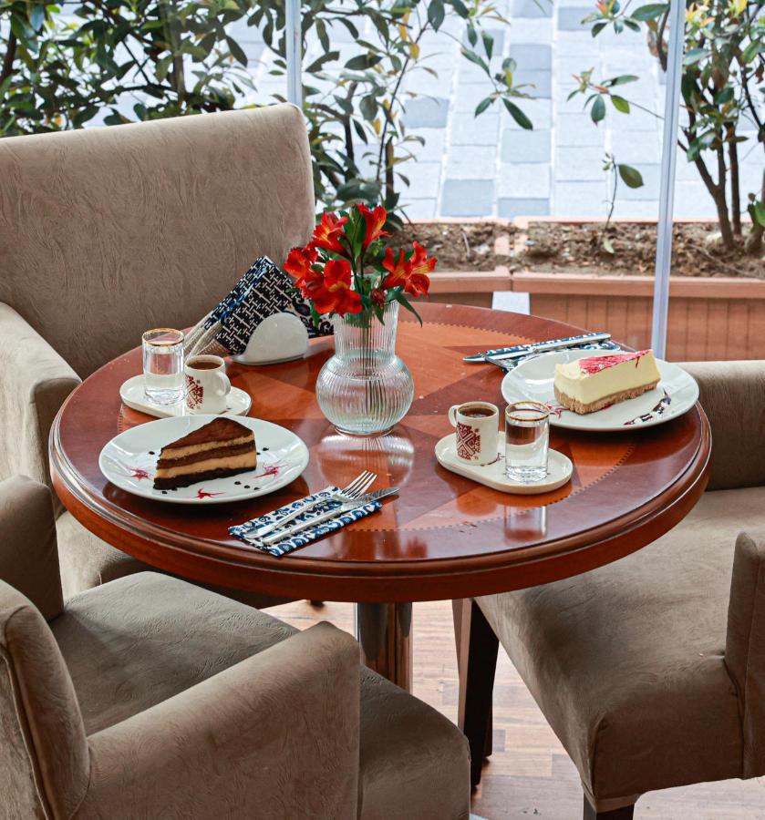 Nova Plaza Park Hotel Истанбул Екстериор снимка