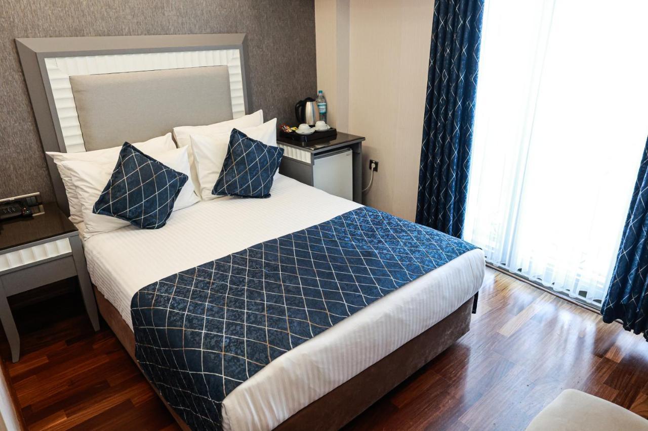 Nova Plaza Park Hotel Истанбул Екстериор снимка