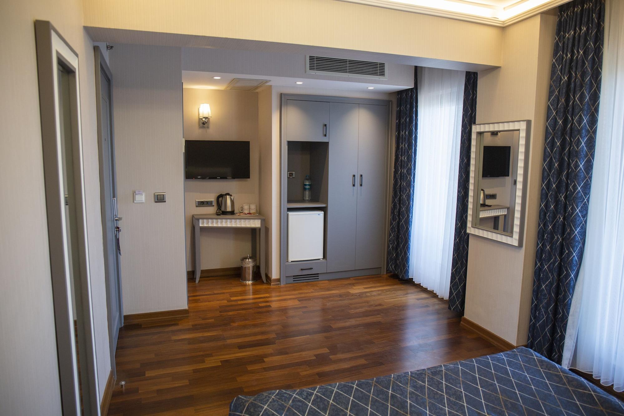 Nova Plaza Park Hotel Истанбул Екстериор снимка