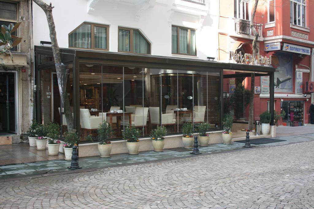 Nova Plaza Park Hotel Истанбул Екстериор снимка